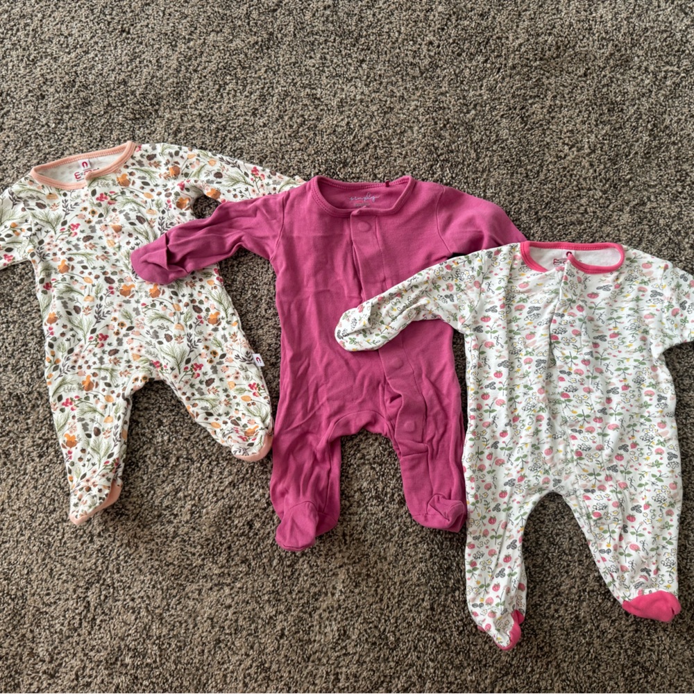 Magnetic Me Floral and Pink Kids Footies Set